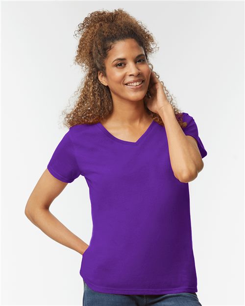 Women's Heavy Cotton™ V-Neck T-Shirt